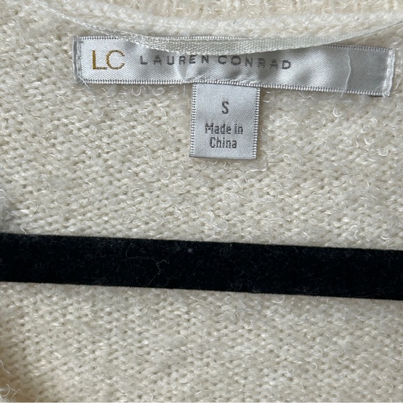 LC Lauren Conrad Neutral Polka Dot Cream Sweater - Picture 4 of 4